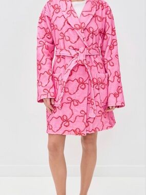 LoveShackFancy Pink Bow-Print Plush Robe with Pockets. So Cozy!
